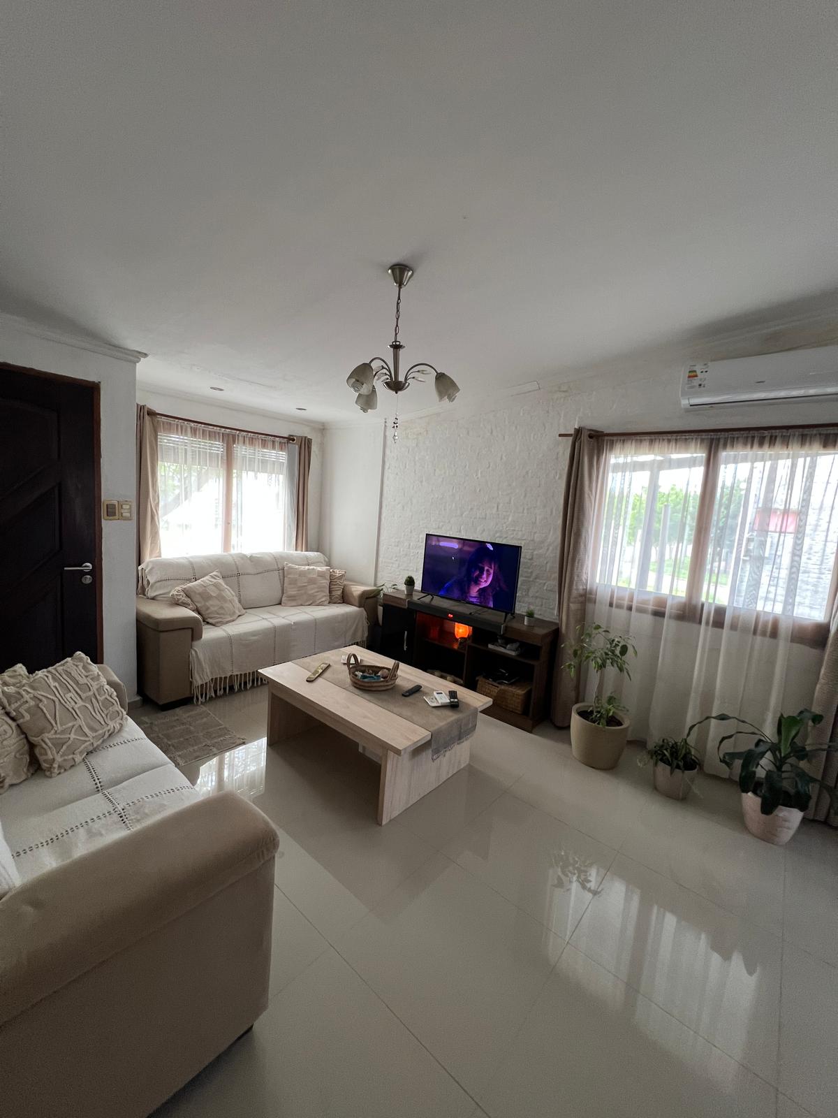 6aaa227f-f9b1-4fd4-9512-5259c799180d