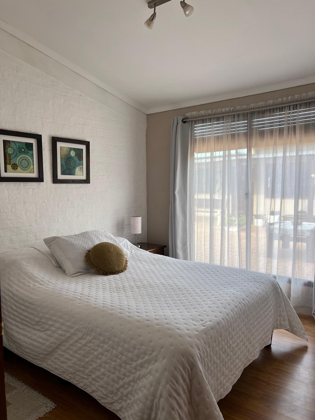 71e766f8-5d27-4de5-b9be-3077a148b9a0